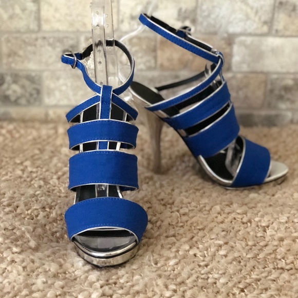 Victoria's Secret Shoes - NWOT Victoria Secret Colin Stuart Shoes